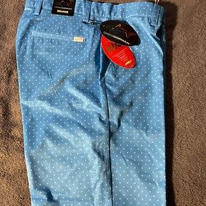 Mens Greg Norman golf shorts - 32